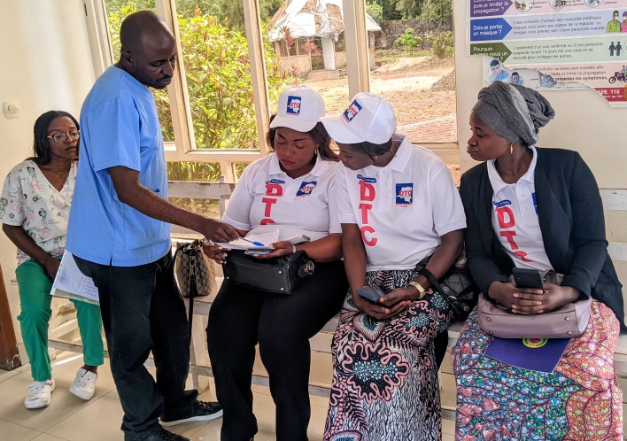 Goma: Le parti politique « DTC » paie les factures d’une dizaine des patientes démunies à l’hôpital Kyeshero